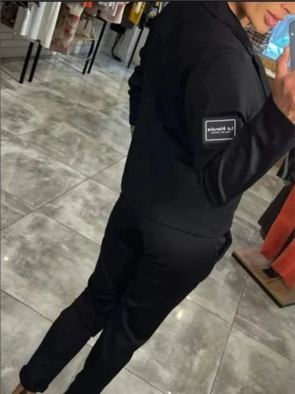 Zestaw damski: sweter zapinany na guziki i spodnie