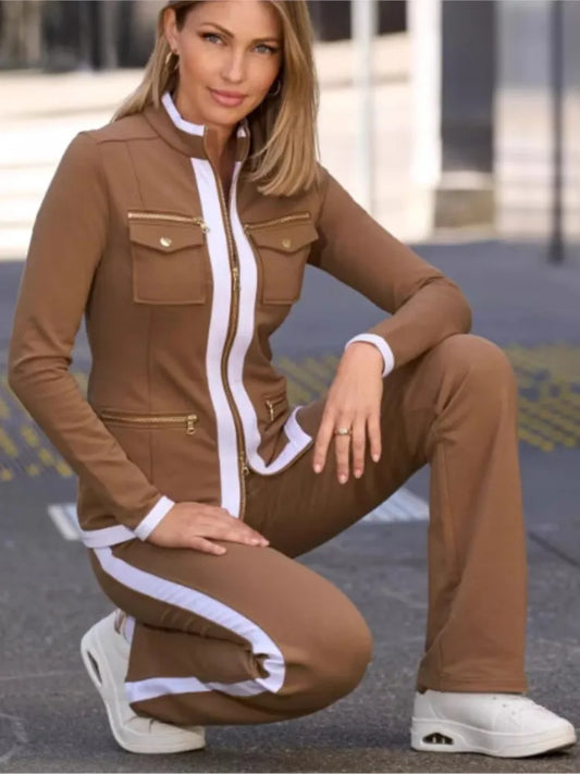 Elegancki zestaw damski z prostymi spodniami